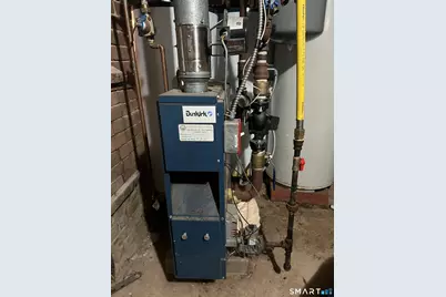 105 Rhodes Street, New Britain, CT 06051 - Photo 25