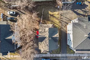 105 Rhodes St, New Britain, CT 06051 - Photo 3