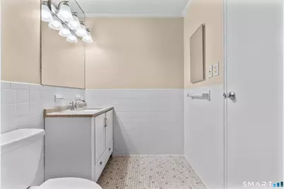 79 Balance Rock Road #APT 8, Seymour, CT 06483 - Photo 17