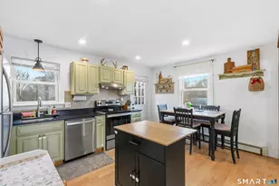 19 Lathrop Ave, Stonington, CT 06379 - Photo 13