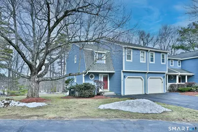 8 Village Green Road, Sturbridge, MA 01566 - Photo 3