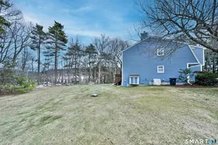 8 Village Green Rd, Sturbridge, MA 01566 - Photo 5