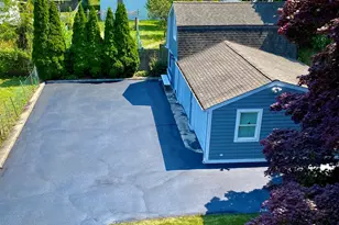 54 1st St, Norwalk, CT 06855 - Photo 3