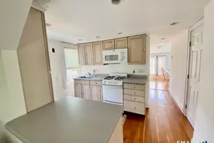 54 1st St, Norwalk, CT 06855 - Photo 25