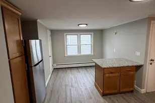 37 Caya Ave, West Hartford, CT 06110 - Photo 3