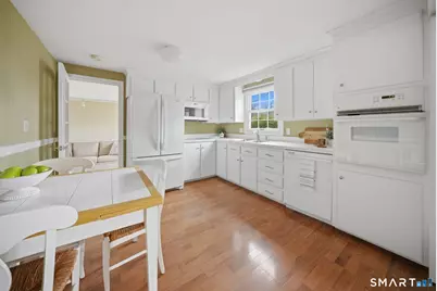 11 Orchard Hill Drive, Enfield, CT 06082 - Photo 3