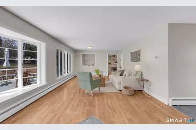 19 Cricklewood Lane, Norwalk, CT 06851 - Photo 7