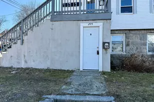 205 Shaw St, New London, CT 06320 - Photo 7