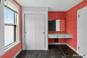 164 W Main St, Southington, CT 06479 - Photo 17