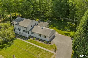 87 Colony Rd, Groton, CT 06340 - Photo 3