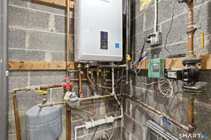 1 Phillips St, Norwalk, CT 06850 - Photo 25