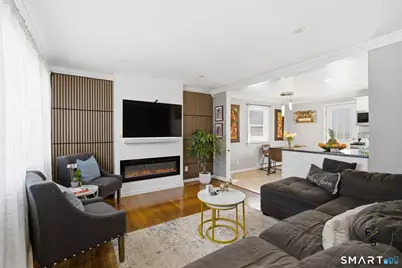 1 Phillips Street #APT 4, Norwalk, CT 06850 - Photo 7