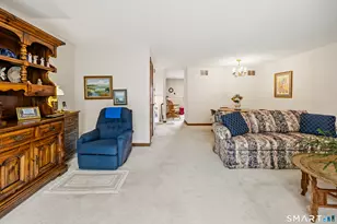 18 Tabshey Ct, Wethersfield, CT 06109 - Photo 7
