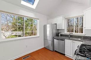 115 Top Gallant Rd, Stamford, CT 06902 - Photo 7