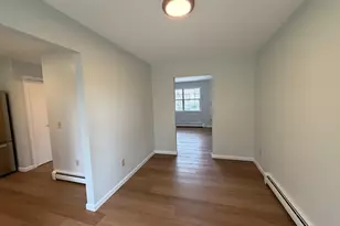 7 Homestead Ln, Brookfield, CT 06804 - Photo 5