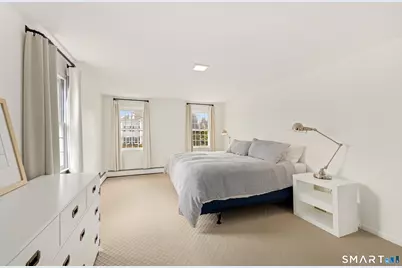 127 South Gate Lane, Fairfield, CT 06890 - Photo 19