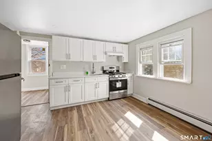 744 Park St, Bridgeport, CT 06608 - Photo 17