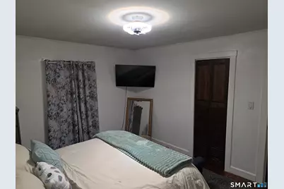 29 Esther Avenue, Waterbury, CT 06708 - Photo 13