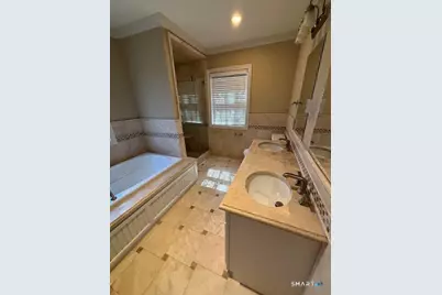 88 Maple Tree Avenue #E, Stamford, CT 06906 - Photo 17