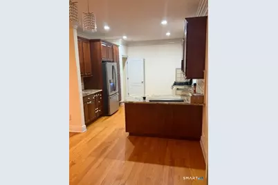 88 Maple Tree Avenue #E, Stamford, CT 06906 - Photo 5