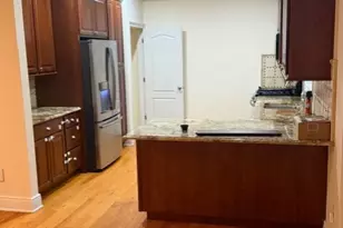 88 Maple Tree Ave, Stamford, CT 06906 - Photo 5