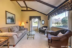 25 Cameo Ct, Stratford, CT 06614 - Photo 11