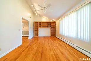 200 Howard Dr, Hamden, CT 06514 - Photo 15