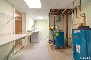 200 Howard Dr, Hamden, CT 06514 - Photo 33