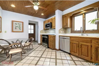 51 Houston Terrace, Stamford, CT 06902 - Photo 9