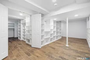 2 Abbey Ln, Newtown, CT 06470 - Photo 31