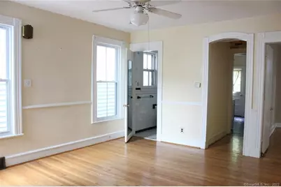 28 Cottage Street #1, New Haven, CT 06511 - Photo 3