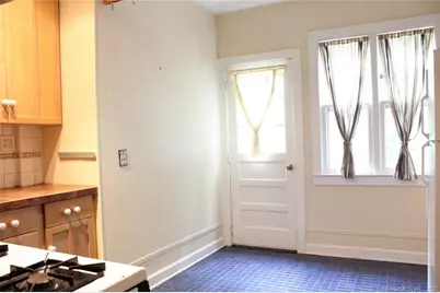 28 Cottage Street #1, New Haven, CT 06511 - Photo 7