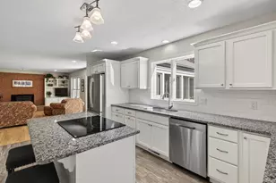 29 Welsch Farms Rd, Killingworth, CT 06419 - Photo 11