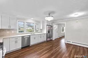 325 Barbour Rd, New Britain, CT 06053 - Photo 11