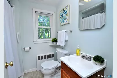 5 Robin Road, Simsbury, CT 06070 - Photo 21