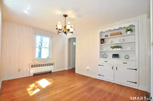 5 Robin Rd, Simsbury, CT 06070 - Photo 13