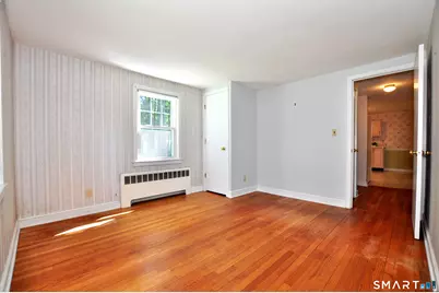 5 Robin Road, Simsbury, CT 06070 - Photo 25
