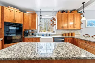 9 Jordan Hill Rd, Newtown, CT 06482 - Photo 11