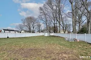 40 Dale Dr, Milford, CT 06461 - Photo 13