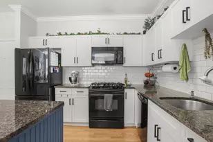 35 W Broad St, Stamford, CT 06902 - Photo 5