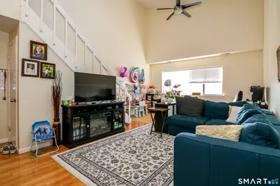 18 Amsterdam Avenue #3A, Bridgeport, CT 06606 - Photo 5