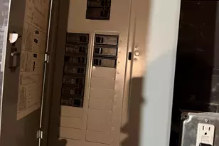 181 Gold St, New Britain, CT 06053 - Photo 17