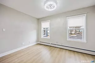 87 Putnam St, Bristol, CT 06010 - Photo 13