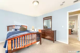 110 Oakwood Cir, Bristol, CT 06010 - Photo 31