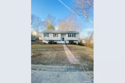 20 Alpine Avenue, Waterbury, CT 06706 - Photo 1