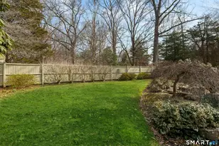 42 Dogwood Ln, Stamford, CT 06903 - Photo 39