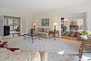 42 Dogwood Ln, Stamford, CT 06903 - Photo 9