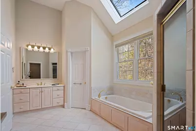 42 Dogwood Lane, Stamford, CT 06903 - Photo 27