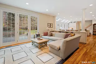 42 Dogwood Ln, Stamford, CT 06903 - Photo 21