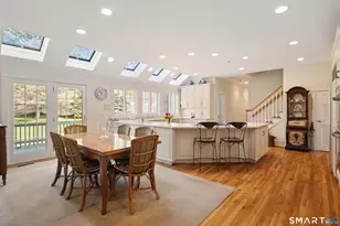 42 Dogwood Ln, Stamford, CT 06903 - Photo 13